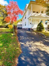 135 Sharon St in Providence, RI - Building Photo - Building Photo