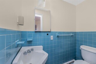 26 Fairview Ave in White Plains, NY - Building Photo - Building Photo