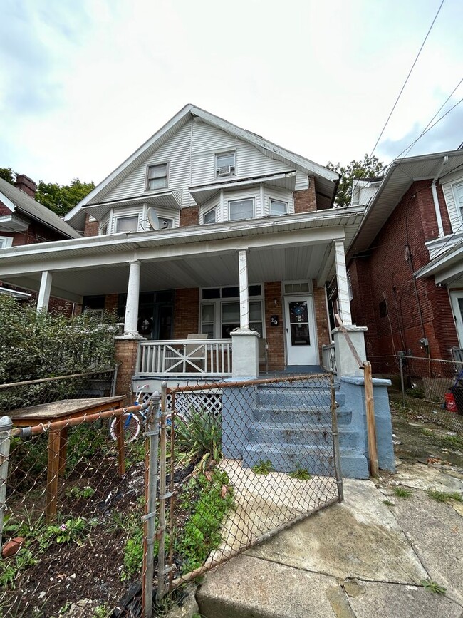 20 Lee Ave in Trenton, NJ - Building Photo - Building Photo