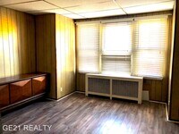 1704 Oregon Ave photo'