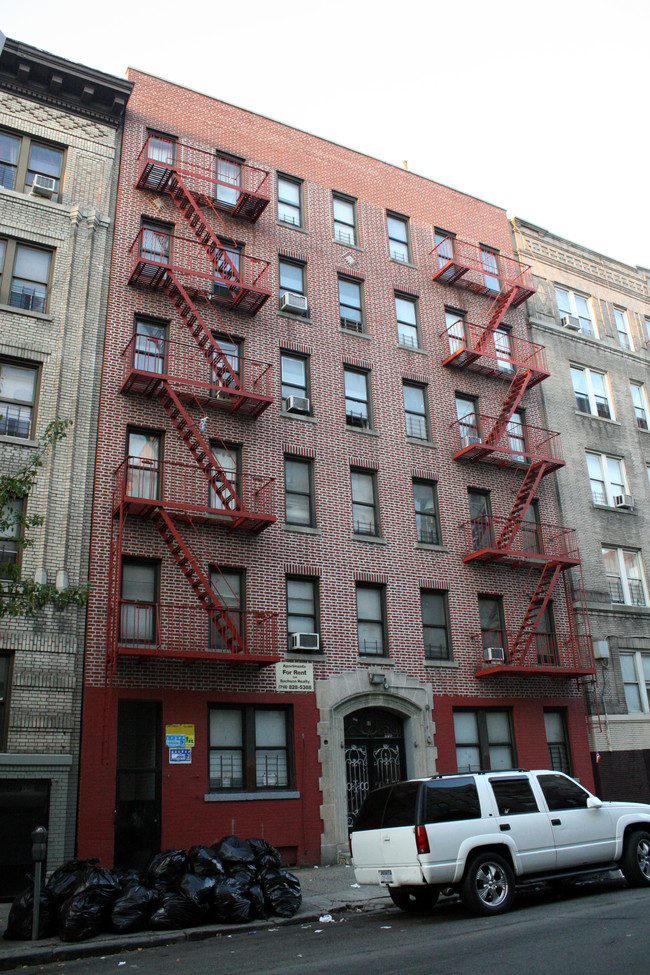 58 E 190th St in Bronx, NY - Building Photo - Building Photo