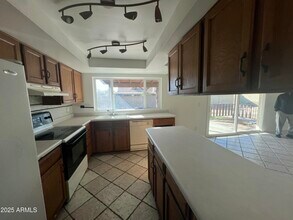 4147 W Diana Ave in Phoenix, AZ - Building Photo - Building Photo