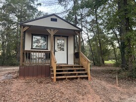 164 Private Rd in Gary, TX - Building Photo