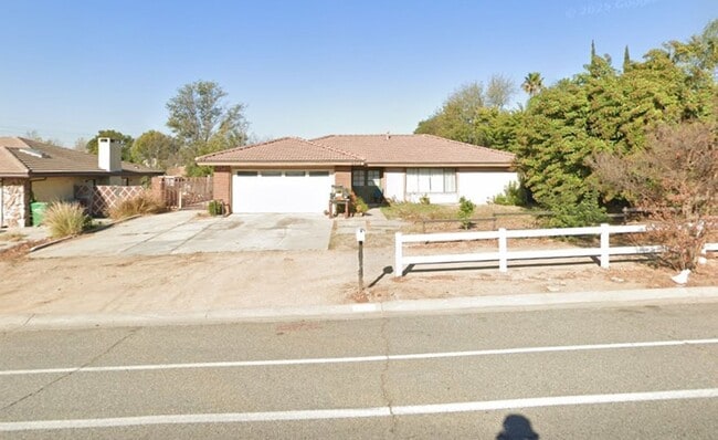 property at 2454 Corydon Ave