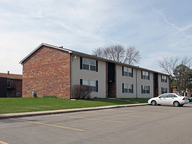 Glenburn Green in Dayton, OH - Building Photo - Building Photo