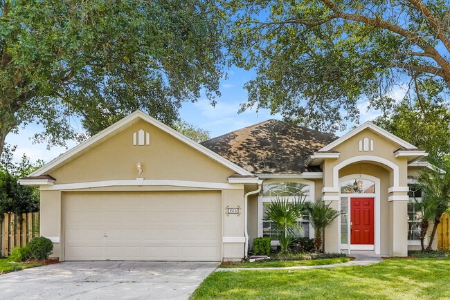 property at 265 Maplewood Dr