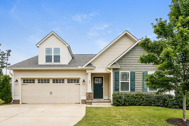 property at 49 Trl Pt Cir