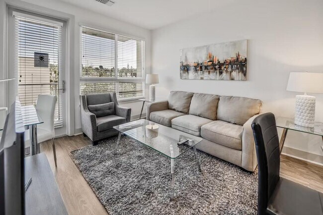 4040 Twain Ave in San Diego, CA - Building Photo - Building Photo