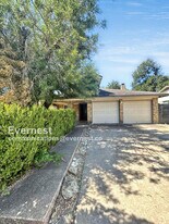 2701 Deeringhill Dr in Austin, TX - Building Photo