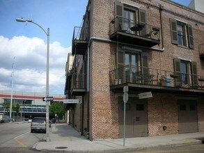900 S Peters St in New Orleans, LA - Building Photo - Building Photo