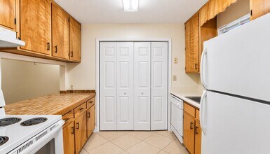 4777 Leah Ln in Tallahassee, FL - Building Photo - Building Photo