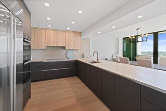 115 Lakeshore Dr in North Palm Beach, FL - Building Photo - Building Photo