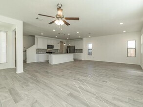 9113 Garnet Dr in Austin, TX - Building Photo - Building Photo
