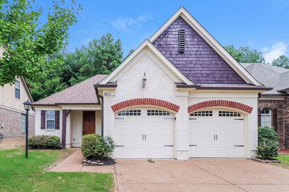 6832 Lagrange Grove Dr in Cordova, TN - Foto de edificio