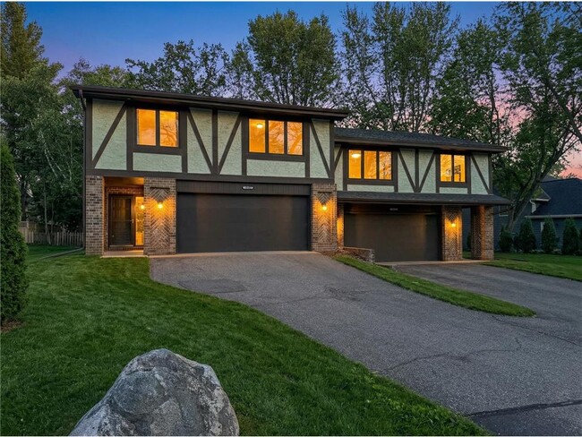 property at 1042 E Circle Dr