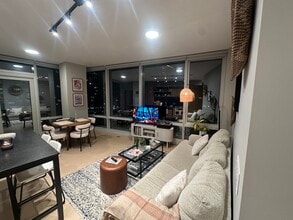 920 N Wells St in Chicago, IL - Building Photo - Building Photo