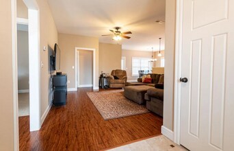 2209 Buckner Dr in Manhattan, KS - Building Photo - Building Photo