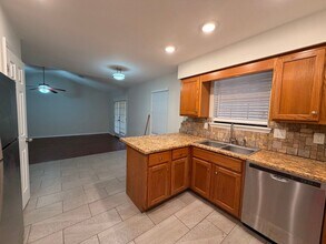 17 W 16th Pl in Russellville, AR - Building Photo - Building Photo