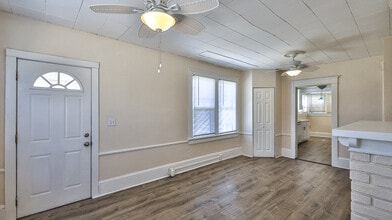 201 N Wild Olive Ave, Unit 1 in Daytona Beach, FL - Building Photo - Building Photo