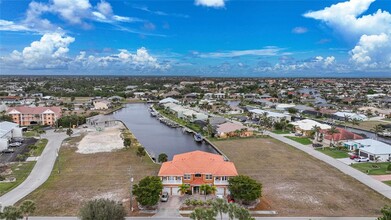 817 Vía Tripoli in Punta Gorda, FL - Building Photo - Building Photo