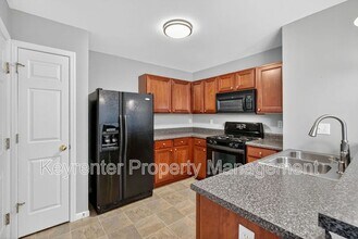 1111 Ridgeway Dr in Lake St. Louis, MO - Building Photo - Building Photo