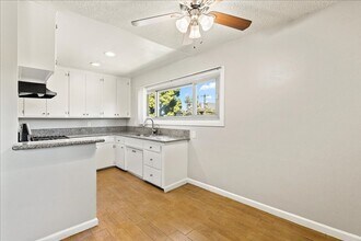 3116 W 99th St in Inglewood, CA - Building Photo - Building Photo