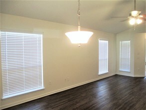 4043 Pebble Brooke Circle South in Orange Park, FL - Building Photo - Building Photo