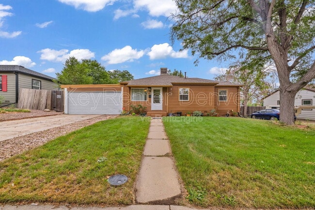 8910 Poze Blvd in Thornton, CO - Building Photo - Building Photo