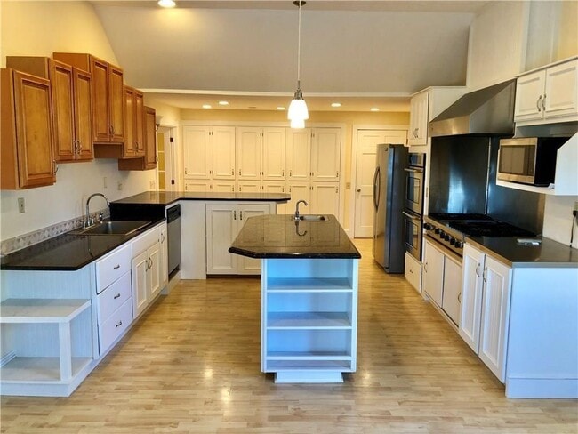 property at 16 Clearview Ave