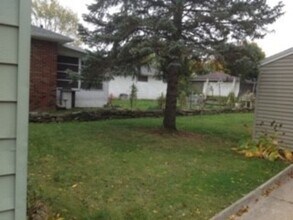 820 Lindsay Ave in Akron, OH - Building Photo - Building Photo