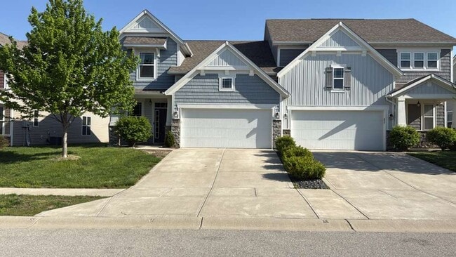 property at 6258 Colonial Dr