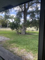 1570 E Breezy Ln, Unit 1570 A East Breezy lane in West Palm Beach, FL - Building Photo