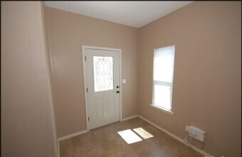 14302 Pancho Gonzalez Ct in El Paso, TX - Building Photo - Building Photo