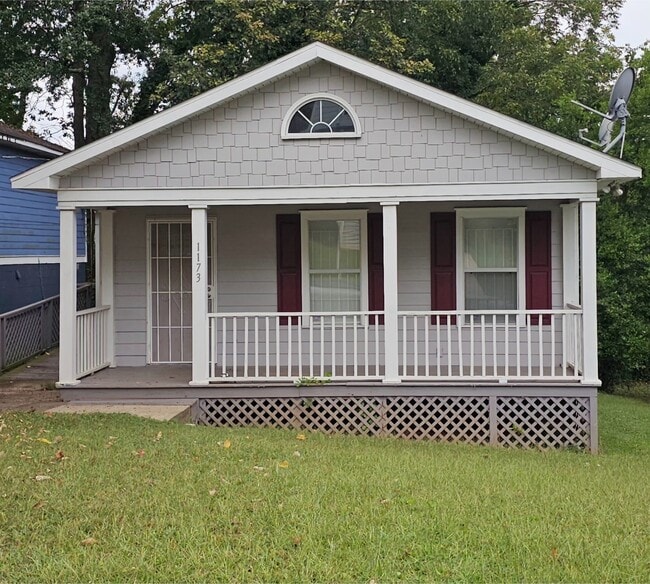property at 1173 Moton Ave SW