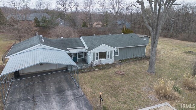 property at 2108 S Smith Rd