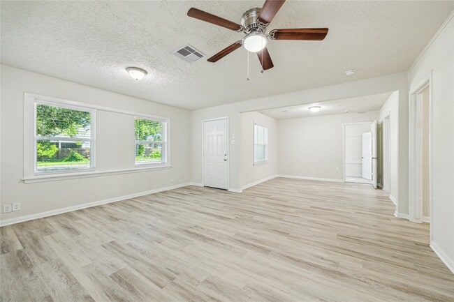 2511 Evergreen Dr in Houston, TX - Building Photo - Building Photo