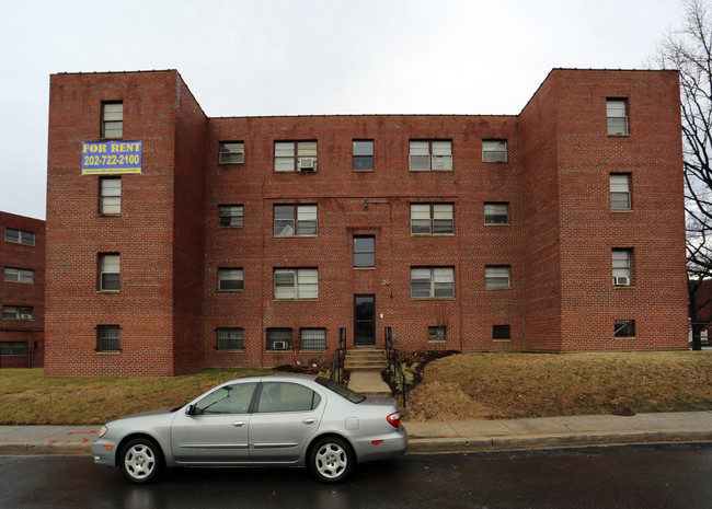 20 Kenilworth Ave NE in Washington, DC - Building Photo - Building Photo