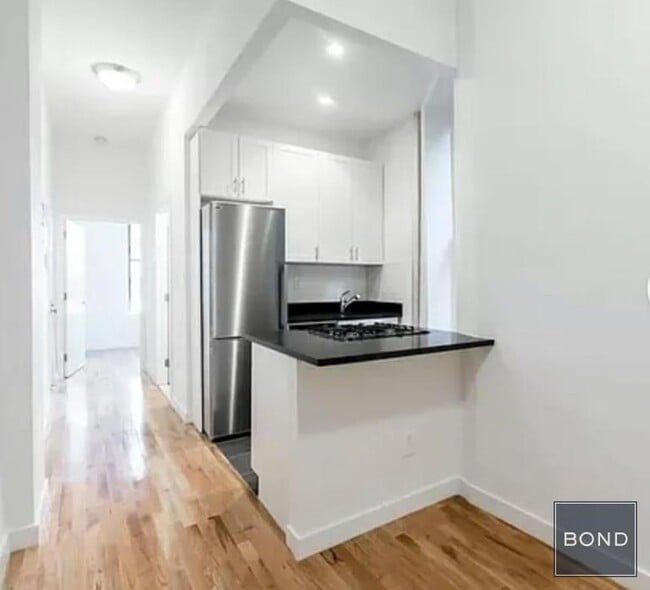 property at 314 E 91st St