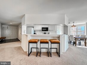 250 President St in Baltimore, MD - Building Photo - Building Photo