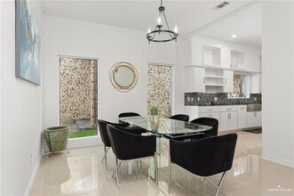 23 N 2nd St in McAllen, TX - Building Photo - Building Photo