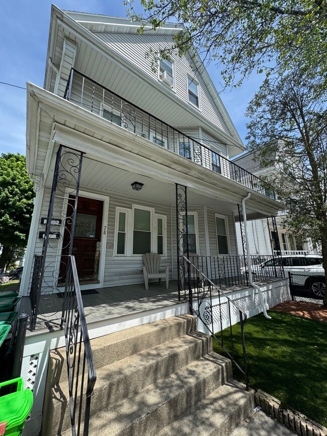 78 Bristol Rd, Unit 2