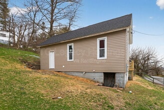 281 View Ave in Fairmont, WV - Building Photo - Building Photo