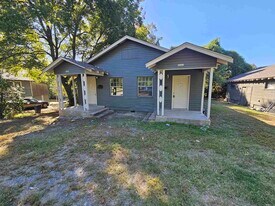 2804 Lincoln Ave in North Little Rock, AR - Building Photo