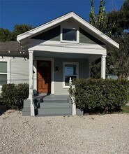 2713 Cochran St in Houston, TX - Building Photo - Building Photo
