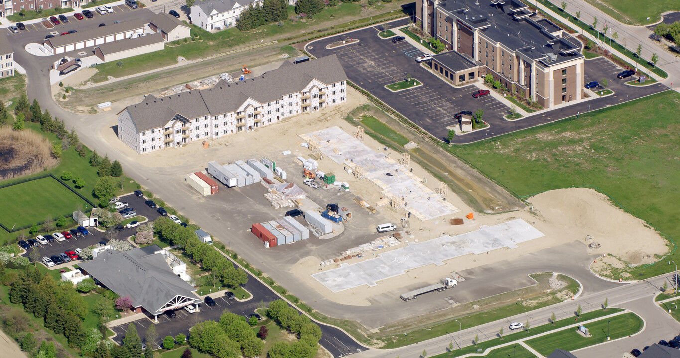 Dundee Place Apartments II in Dundee, MI - Building Photo