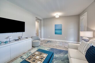 2925 Willow Ridge Ct in Ft. Myers, FL - Building Photo - Building Photo