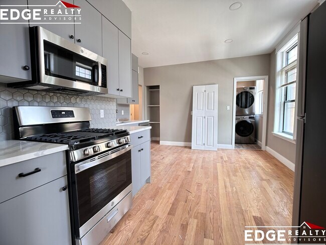 1902 Beacon St, Unit 1