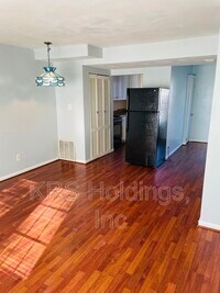 402 Britnie Ct photo'