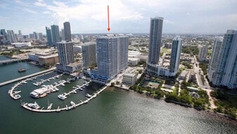 1717 N Bayshore Dr, Unit 3240 in Miami, FL - Building Photo