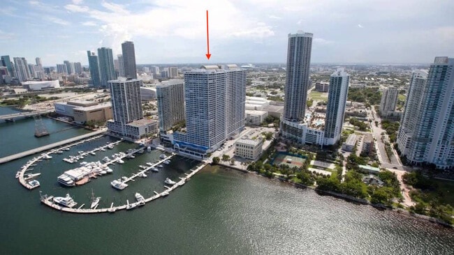 1717 N Bayshore Dr, Unit 3240